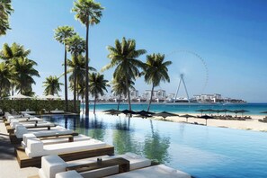 4 bedrooms - Upscale Apt w Open Sea and Bluewaters Vws in JBR (Dubai)