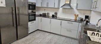 3Br House, Sleeps 7 with Balcony-Garden-Bbq-FreeP