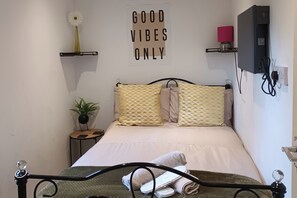 1 chambre, Wi-Fi, draps fournis