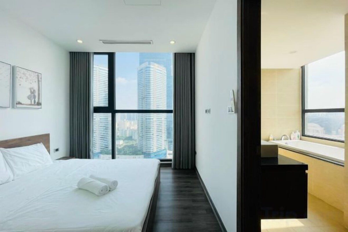 In-room safe, blackout curtains, soundproofing, iron/ironing board