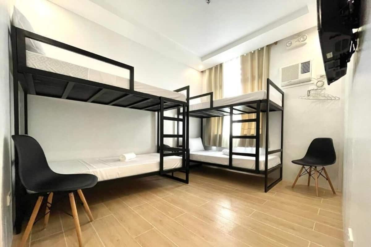 4-Bed Mixed Dormitory Room