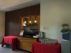 Restaurant - Bambu Suites (Puerto Princesa)