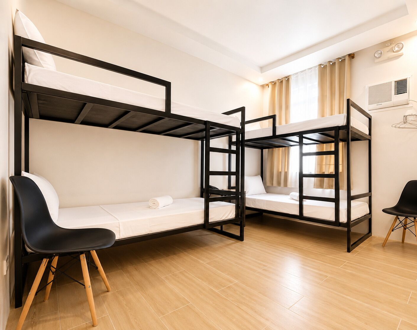 4-Bed Mixed Dormitory Room | Premium bedding, down comforters, free WiFi, bed sheets