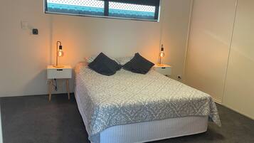 1 bedroom, iron/ironing board, bed sheets