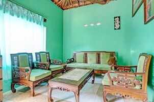 Área de estar no saguão