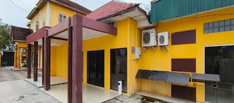 Hotel O Wisma Flamboyan NearTaman Makam Pahlawan