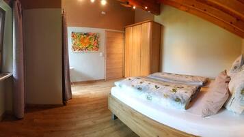 3 Schlafzimmer, kostenloses WLAN, Bettwäsche