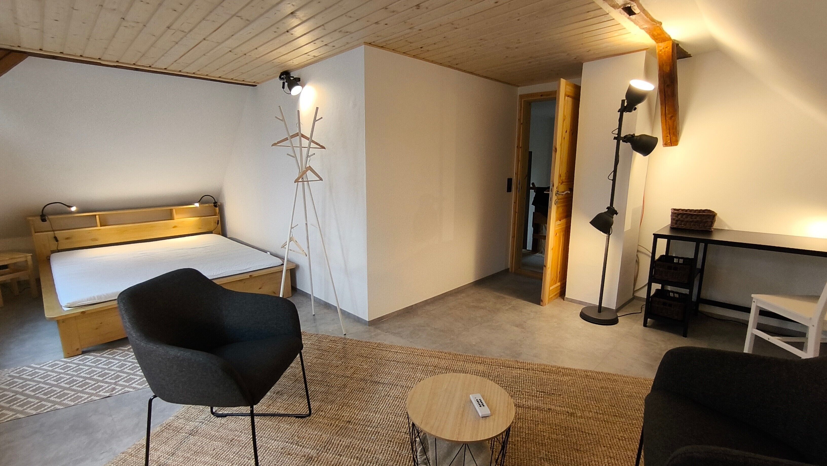2 chambres, Wi-Fi gratuit, draps fournis