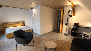 2 makuuhuonetta, ilmainen Wi-Fi, vuodevaatteet