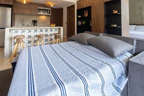 1 bedroom, iron/ironing board, free WiFi, bed sheets