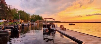 2 Bedroom Eagle Villa in Voyageurs National Park