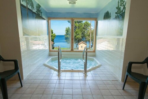 2 Bedroom Walleye Villa in Voyageurs National Park