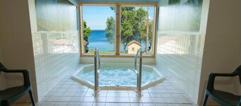 2 Bedroom Walleye Villa in Voyageurs National Park