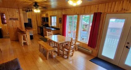 Spacious 3 Bedroom Whitetail Cabin in Voyageurs National Park