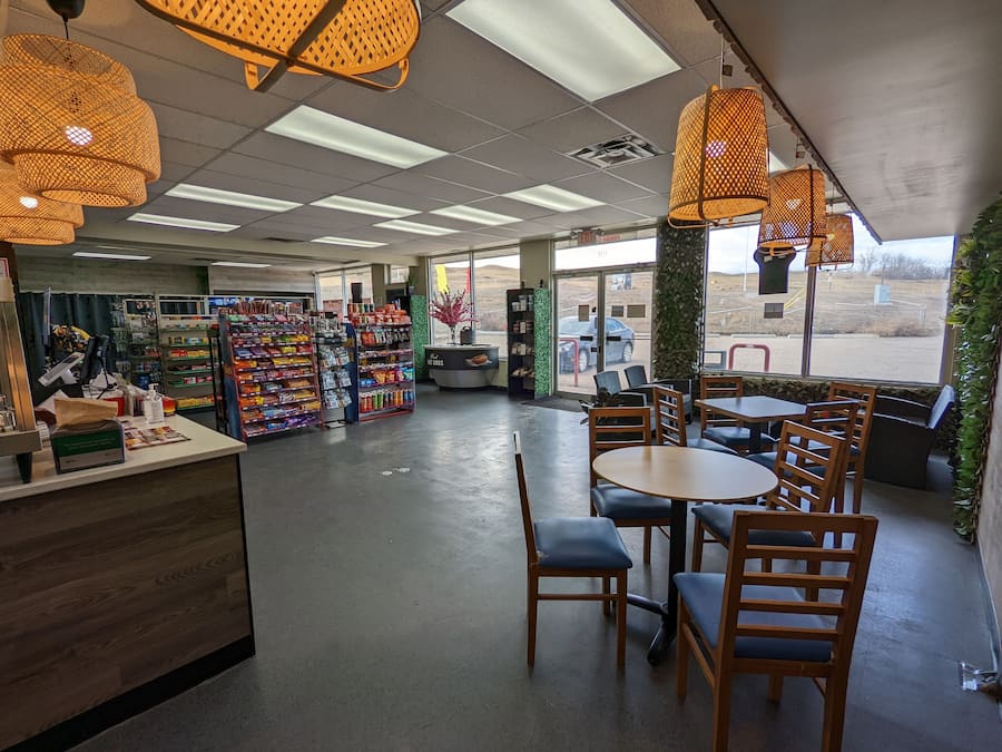 2 restaurants, Indian cuisine