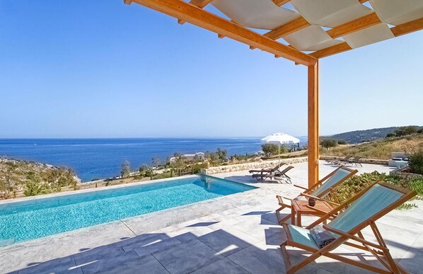 3 bedrooms - Villa Avgi in Ionian Islands (Zakynthos)