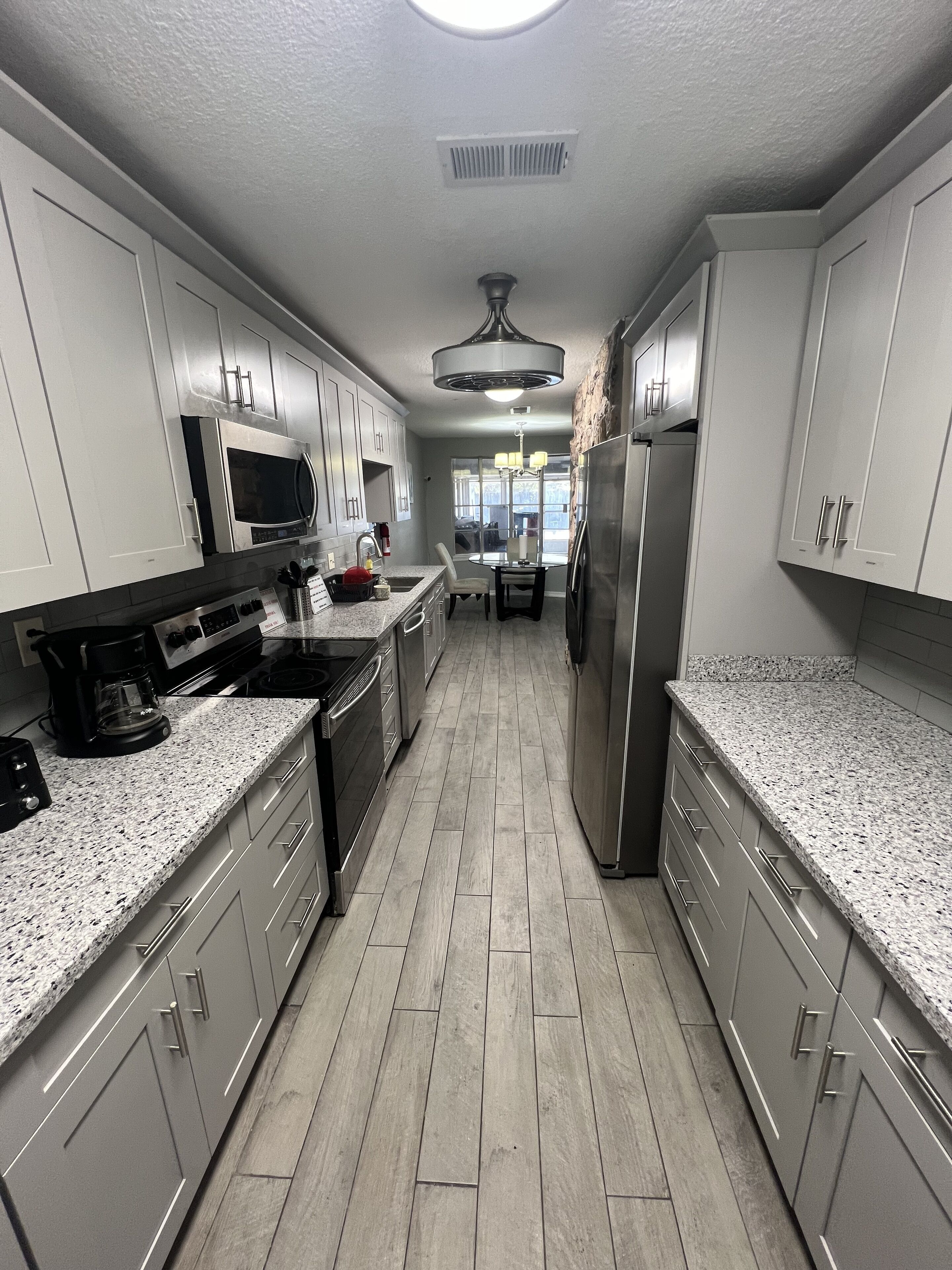 Kookgerei, borden en bestek