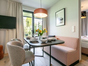 Dining - holiday apartment in the centre of Hopfgarten (Hopfgarten im Brixental)