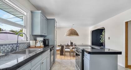 Maverick | 2 Suites Combined | Sleeps 18 Guests!