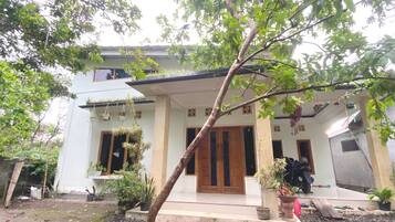 Fachada da propriedade