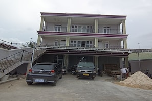 Exterior - Hotel O Wisma Haji BunbunNearYani Heahlerr (Sei Pinang)