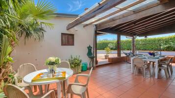 Family Villa, 5 Bedrooms, Microwave (Villa Oasi with private pool) | Terrace/patio