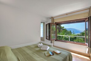 1 bedroom, iron/ironing board, WiFi, bed sheets - Apartment View And Pool (Agno)