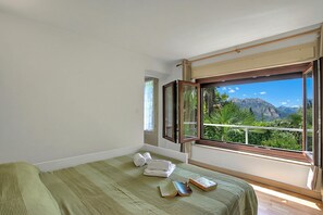 Family Apartment, Multiple Bedrooms, Mountainside (Apartment View And Pool)