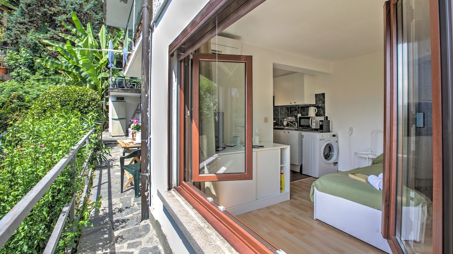 Apartment View And Pool