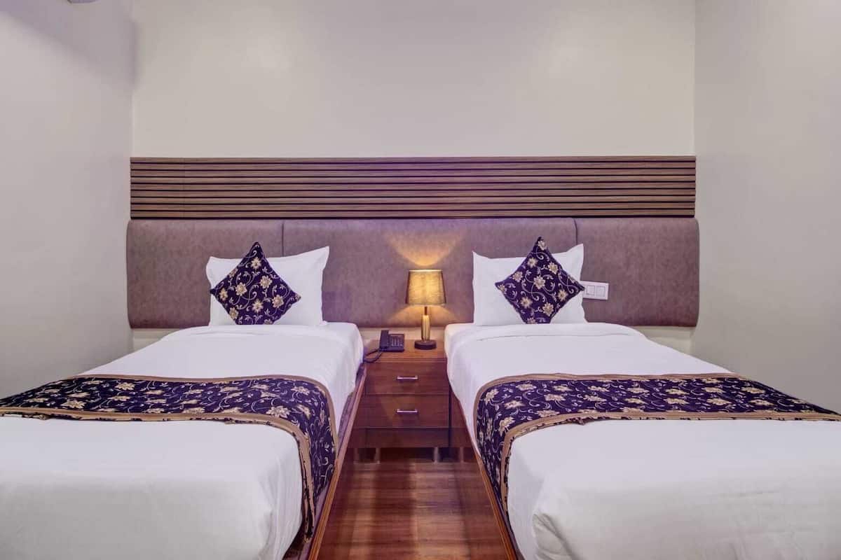 Deluxe Room | Egyptian cotton sheets, premium bedding, down comforters