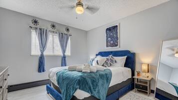 2 bedrooms, iron/ironing board, free WiFi