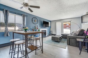 Interior - Appaloosa - Unit A (Colorado Springs)