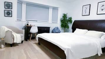 Classic Room | Desk, laptop workspace, free WiFi, bed sheets