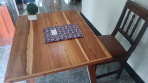 Quầy tiếp tân