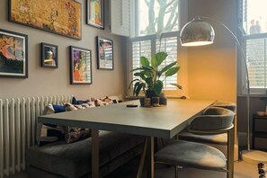 Departamento básico | Restaurantes