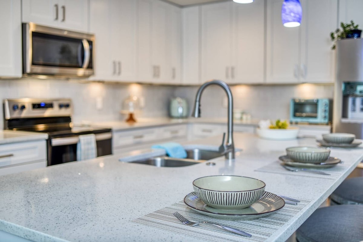 Photo 14 of Brand New Island Life- Garden Hot Tub, Tiki Bar, Gourmet Grill & Kitchen, Walk Downtown, Restaurants