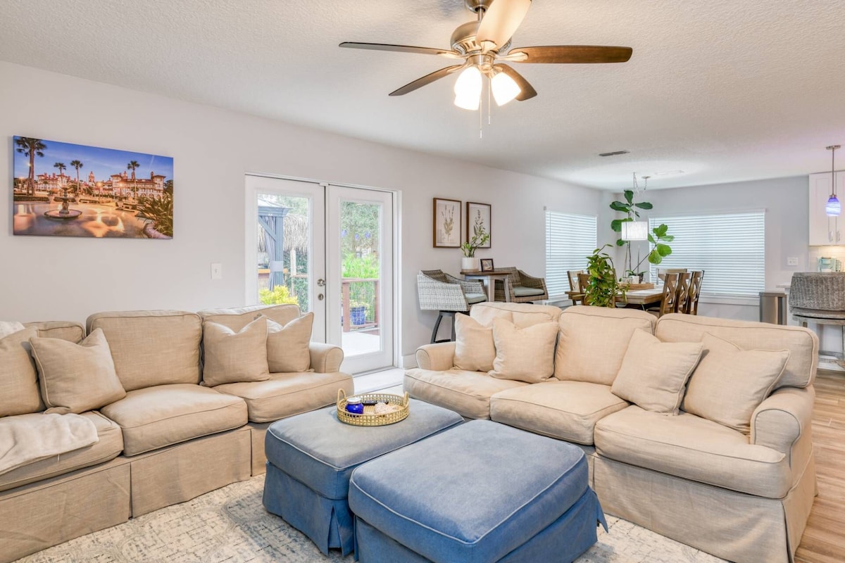 Photo 19 of Brand New Island Life- Garden Hot Tub, Tiki Bar, Gourmet Grill & Kitchen, Walk Downtown, Restaurants