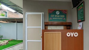 Ảnh chưa phân loại, 2 trong số 26 ảnh, nút