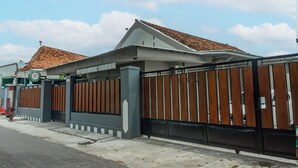 Ảnh chưa phân loại, 3 trong số 26 ảnh, nút