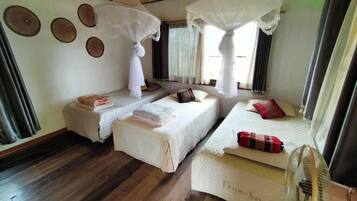 Casa | Sistema de insonorización, wifi gratis, ropa de cama