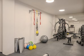 Fitness facility - Minos 1, Amphimatrion Luxe Apt with private pool and Seaview, 750m to the beach (Kalyves)