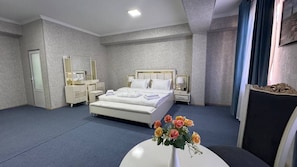 Deluxe Double Room | Desk, blackout drapes, soundproofing, iron/ironing board