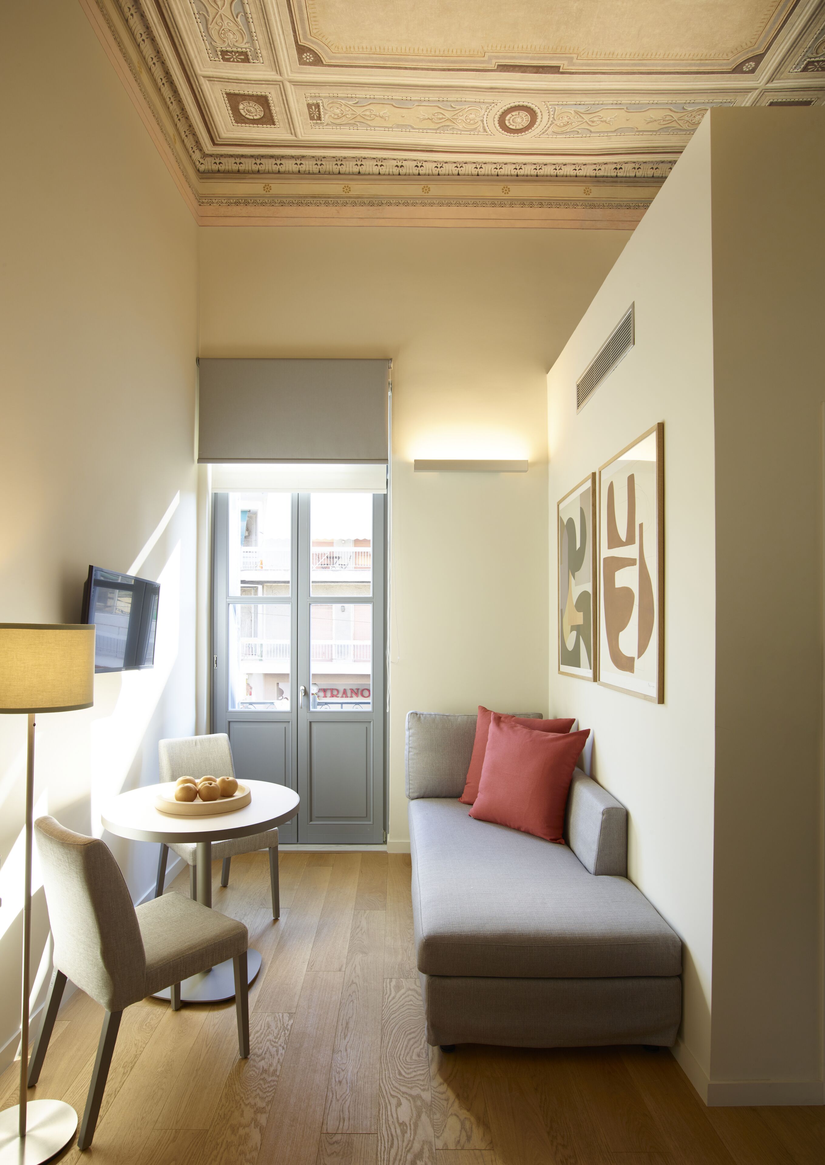 Appartement | Coin séjour | TV connectée de 42 pouces avec chaînes par câble