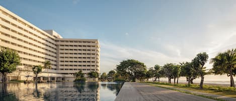 Mặt tiền nơi lưu trú