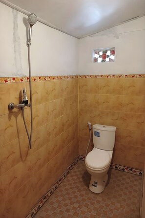 Deluxe Double Room | Bathroom