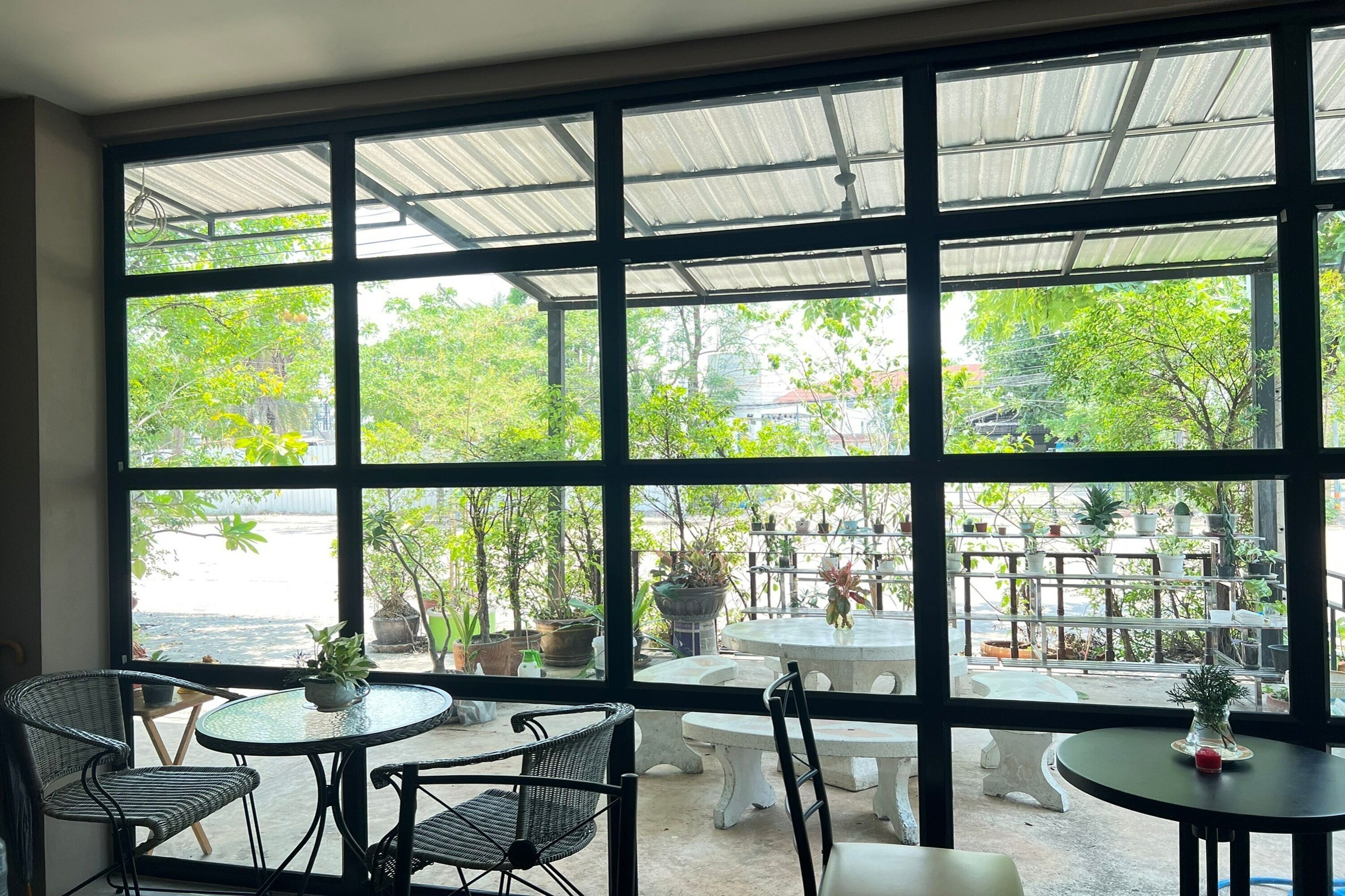 Photo - V Tharm Hotel