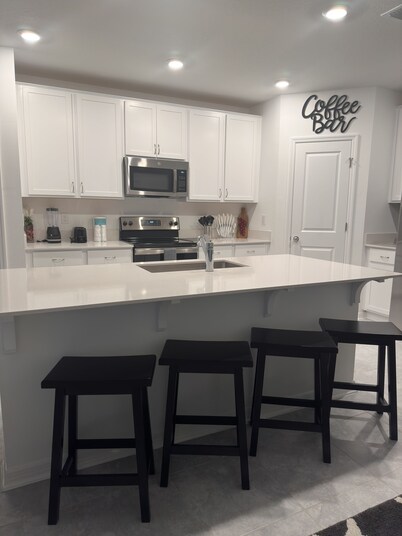 Central Fl-Orlando home. Legoland, Bella Cosa, Disney & more. DVH