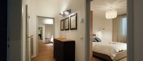 3 chambres, bureau, fer et planche à repasser, Wi-Fi gratuit