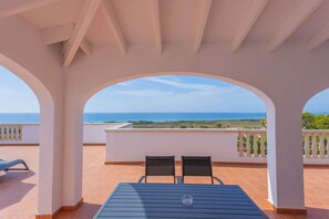 Outdoor dining - Villa Sol C - Stunning beaches and Seaview (San Jaime Mediterráneo)