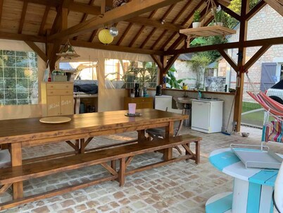 Spacious 3 Gites with Heated Pool, Private Jacuzzi, Near Loire Castles & Beauval Zoo